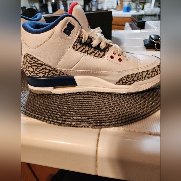Air Jordan 3 Retro OG BG size 6 1/2 Youth - Picture 6 of 9